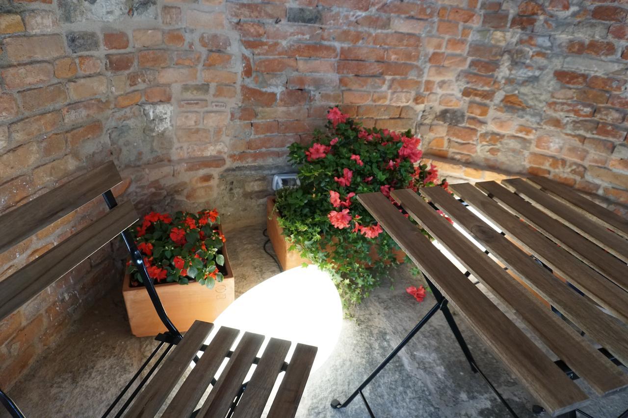 La Canonica - Charming Self-Catering Apartments In Nizza Monferrato Εξωτερικό φωτογραφία